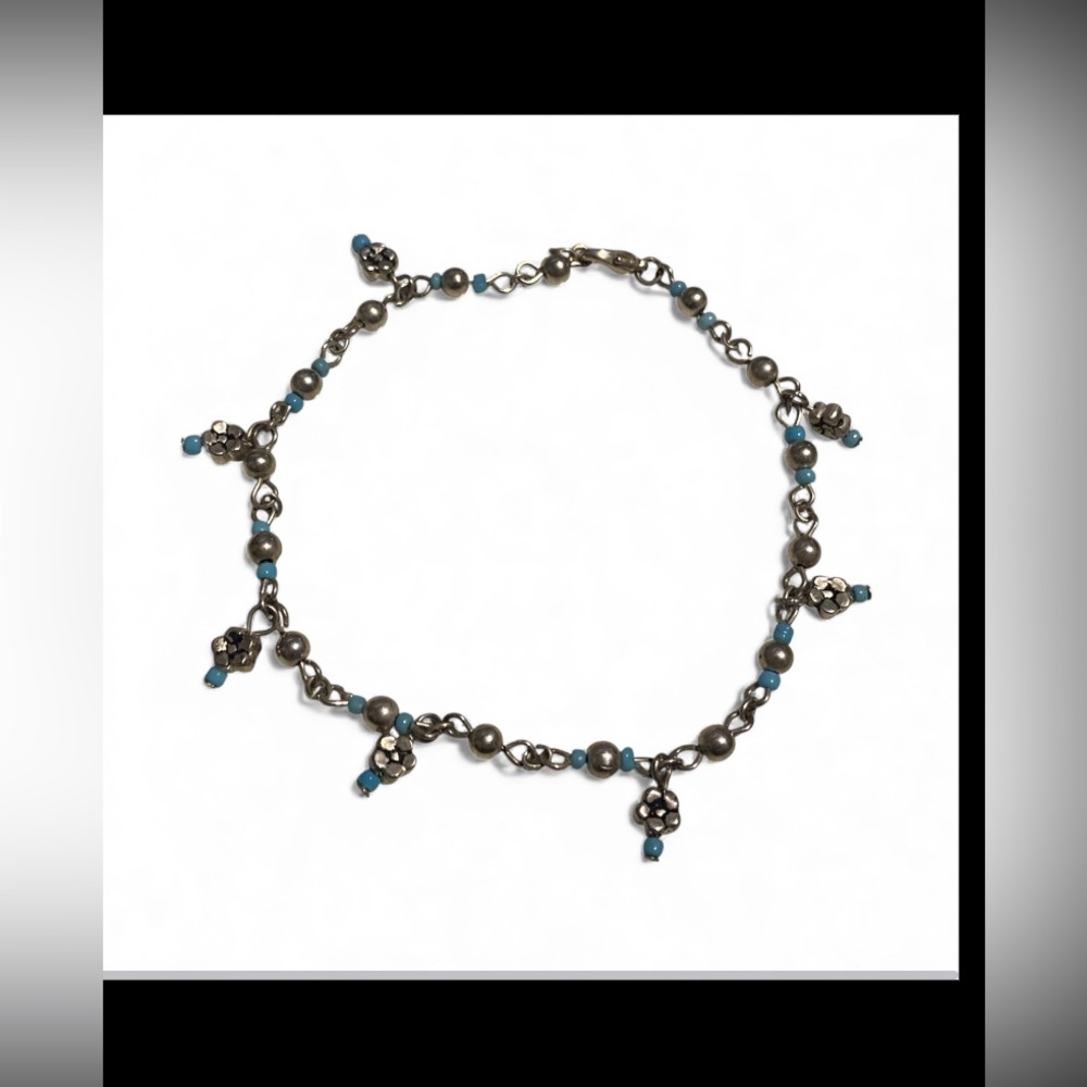 Silver Tone Flower Bracelet #7638